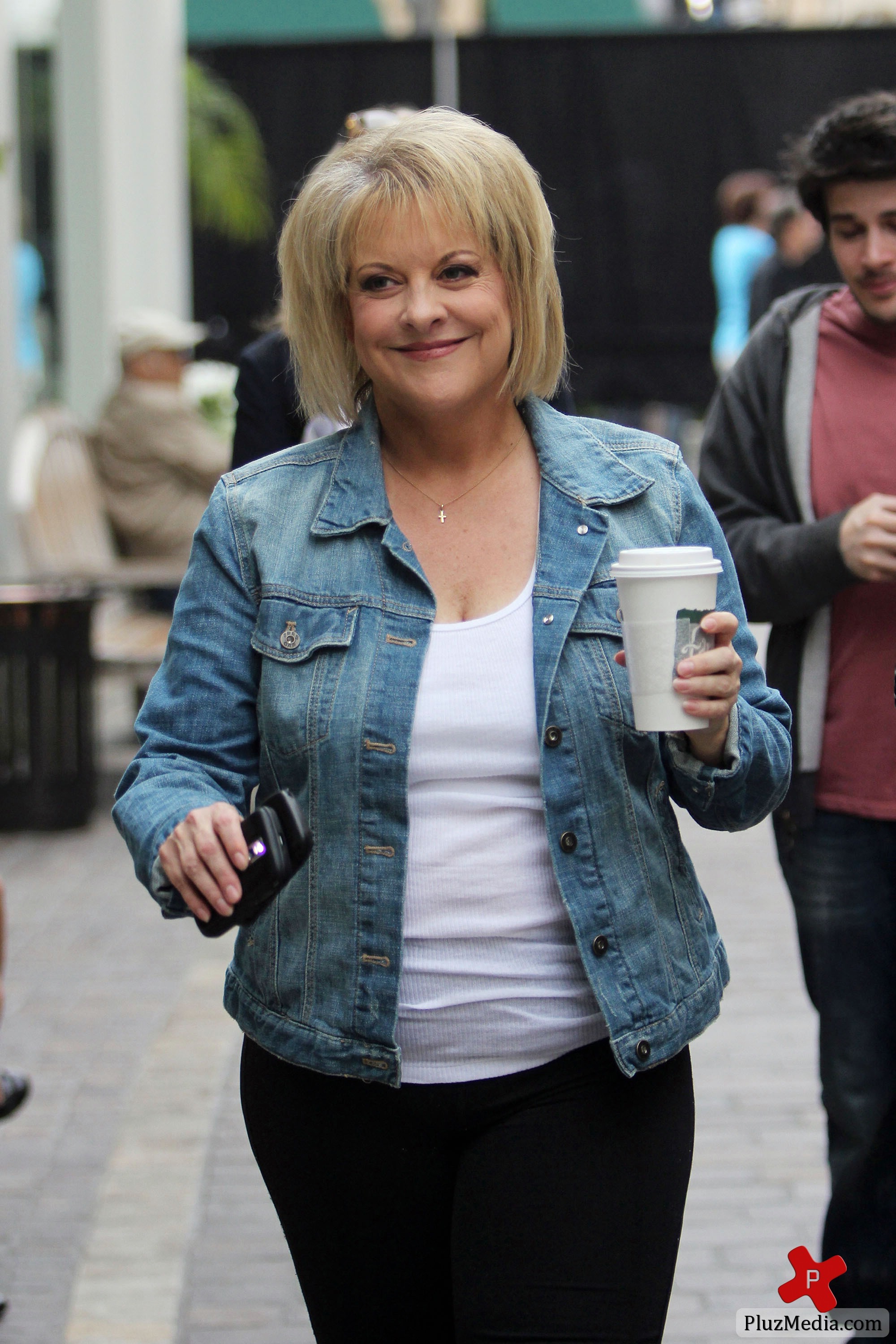 Celebrities at The Grove to film an appearance for news programme 'Extra' | Picture 88937